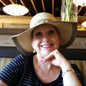 Meet your Posher, Martha